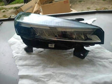 Load image into Gallery viewer, Frontscheinwerfer Renault Clio I V 260103507R Rechts Scheinwerfer Headlight SCH9426917336io