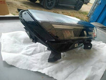 Load image into Gallery viewer, Frontscheinwerfer Renault Clio I V 260103507R Rechts Scheinwerfer Headlight SCH9426917336io