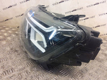 Laden Sie das Bild in den Galerie-Viewer, Frontscheinwerfer Dacia Duster 260602743R Links Scheinwerfer Headlight SCH9431340488xc