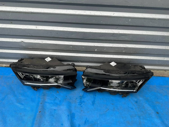 Frontscheinwerfer Skoda 5E4941010 5E49410095E Ein Satz Scheinwerfer Headlight SCH9434018363lg