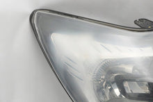 Laden Sie das Bild in den Galerie-Viewer, Frontscheinwerfer Ford Focus 8M51-13D154-CE Rechts Scheinwerfer Headlight SCH9437565697mb