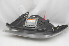 Laden Sie das Bild in den Galerie-Viewer, Frontscheinwerfer Ford Focus 8M51-13D154-CE Rechts Scheinwerfer Headlight SCH9437565697mb