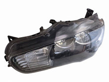Laden Sie das Bild in den Galerie-Viewer, Frontscheinwerfer Mitsubishi Lancer I 8301B282 Links Scheinwerfer Headlight SCH9441293419go