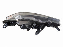 Laden Sie das Bild in den Galerie-Viewer, Frontscheinwerfer Mitsubishi Lancer I 8301B282 Links Scheinwerfer Headlight SCH9441293419go