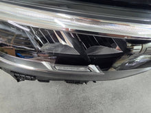Laden Sie das Bild in den Galerie-Viewer, Frontscheinwerfer Mercedes-Benz Glc 1006000Z 009190619 Rechts Headlight SCH9441375632it