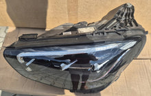 Load image into Gallery viewer, Frontscheinwerfer Mercedes-Benz W213 A2139064510 LED Links Headlight SCH9442164876ew