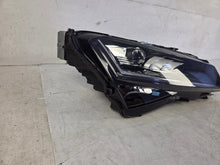 Load image into Gallery viewer, Frontscheinwerfer Skoda Superb I 3V1940016E LED Rechts Scheinwerfer Headlight SCH9443199210gx