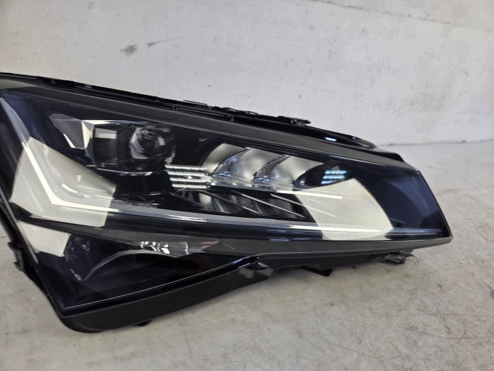 Frontscheinwerfer Skoda Superb I 3V1940016E LED Rechts Scheinwerfer Headlight SCH9443199210gx