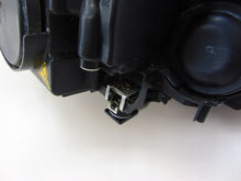Laden Sie das Bild in den Galerie-Viewer, Frontscheinwerfer Audi 030127427204 Xenon Rechts Scheinwerfer Headlight SCH9444883670kx