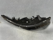 Laden Sie das Bild in den Galerie-Viewer, Frontscheinwerfer Iveco Daily IV 05802711799 LED Rechts Scheinwerfer Headlight SCH9453688467cu