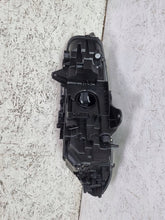 Laden Sie das Bild in den Galerie-Viewer, Frontscheinwerfer BMW 1 F40 5A1E056-04 LED Rechts Scheinwerfer Headlight SCH9454338483bx