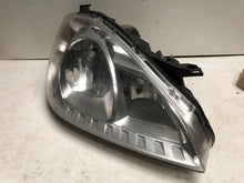 Laden Sie das Bild in den Galerie-Viewer, Frontscheinwerfer Mercedes-Benz W169 1305236441 Rechts Scheinwerfer Headlight SCH9457045675ff