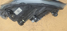 Load image into Gallery viewer, Frontscheinwerfer VW Polo 2G1941035R Links Scheinwerfer Headlight SCH9459518776dp