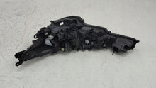 Laden Sie das Bild in den Galerie-Viewer, Frontscheinwerfer Toyota Corolla 81110-02S70 Rechts Scheinwerfer Headlight SCH9460294626vc
