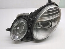 Laden Sie das Bild in den Galerie-Viewer, Frontscheinwerfer Mercedes-Benz W211 16259101 Links Scheinwerfer Headlight SCH9461754941va