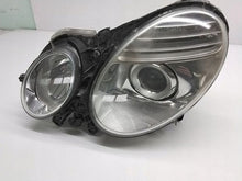 Laden Sie das Bild in den Galerie-Viewer, Frontscheinwerfer Mercedes-Benz W211 16259101 Links Scheinwerfer Headlight SCH9461754941va