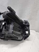 Laden Sie das Bild in den Galerie-Viewer, Frontscheinwerfer Skoda 5LB941009 Links Scheinwerfer Headlight SCH9465367781ug