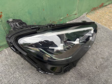 Laden Sie das Bild in den Galerie-Viewer, Frontscheinwerfer Mercedes-Benz W213 A2139067509 A2139067609 Ein Satz Headlight SCH9468192071ei