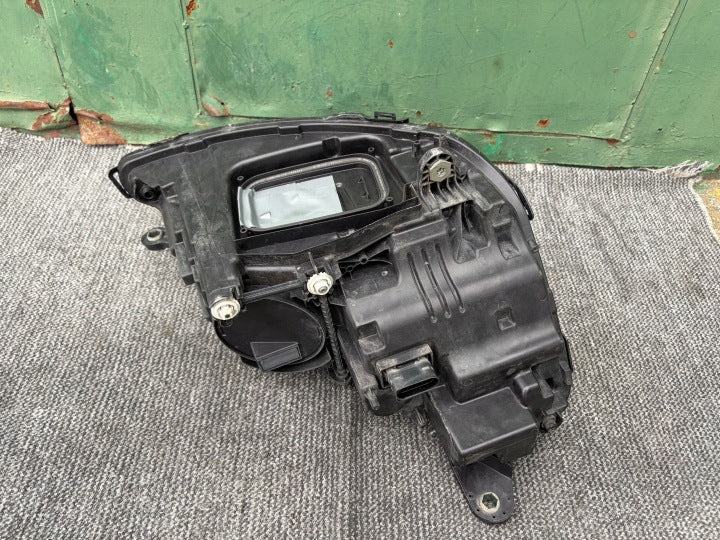 Frontscheinwerfer Mercedes-Benz W213 A2139067509 A2139067609 Ein Satz Headlight SCH9468192071ei
