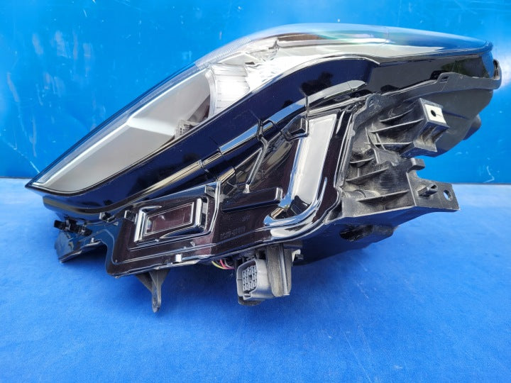 Frontscheinwerfer Mazda 3 BCJH-51030 Links Scheinwerfer Headlight SCH9469290103ac