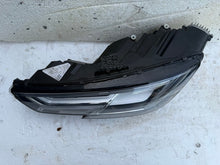 Laden Sie das Bild in den Galerie-Viewer, Frontscheinwerfer Audi A4 B9 8W0941773 Links Scheinwerfer Headlight SCH9471014448bu