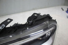 Laden Sie das Bild in den Galerie-Viewer, Frontscheinwerfer Audi Q3 8U0941031 Xenon Links Scheinwerfer Headlight SCH9474235733cw