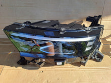 Laden Sie das Bild in den Galerie-Viewer, Frontscheinwerfer Opel Mokka 9867456180 Links Scheinwerfer Headlight SCH9484116964eo