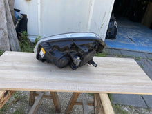 Laden Sie das Bild in den Galerie-Viewer, Frontscheinwerfer Nissan Qashqai I 26060-BR008 Rechts Scheinwerfer Headlight SCH9484552824gw