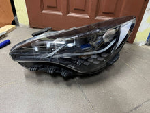 Laden Sie das Bild in den Galerie-Viewer, Frontscheinwerfer Kia Stinger GEY6384 Links Scheinwerfer Headlight SCH9486448351jl