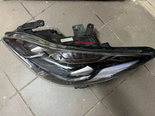 Laden Sie das Bild in den Galerie-Viewer, Frontscheinwerfer Kia Stinger GEY6384 Links Scheinwerfer Headlight SCH9486448351jl