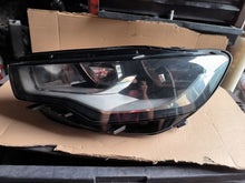 Laden Sie das Bild in den Galerie-Viewer, Frontscheinwerfer Audi A6 4G0941004N 4G0941003N Ein Stück (Rechts oder Links) SCH9495335633tf