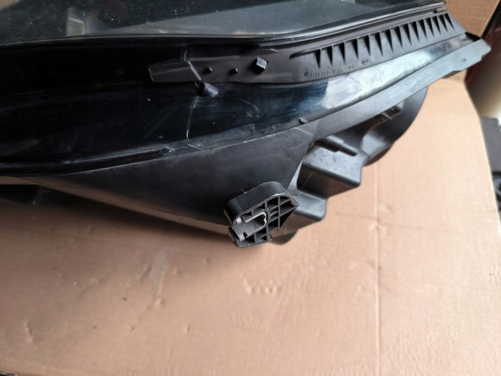 Frontscheinwerfer Audi A6 4G0941004N 4G0941003N Ein Stück (Rechts oder Links) SCH9495335633tf