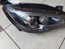 Laden Sie das Bild in den Galerie-Viewer, Frontscheinwerfer Peugeot 308 II 9816990580 Rechts Scheinwerfer Headlight SCH9495362753nm