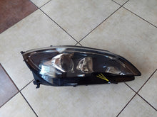 Laden Sie das Bild in den Galerie-Viewer, Frontscheinwerfer Peugeot 308 II 9816990580 Rechts Scheinwerfer Headlight SCH9495362753nm