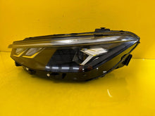 Load image into Gallery viewer, Frontscheinwerfer VW Passat 3J1941005 LED Links Scheinwerfer Headlight SCH9496788097si