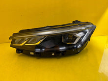 Load image into Gallery viewer, Frontscheinwerfer VW Passat 3J1941005 LED Links Scheinwerfer Headlight SCH9496788097si