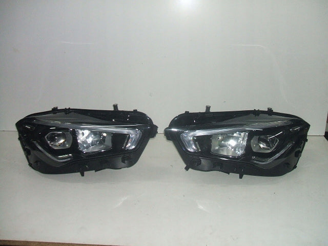 Frontscheinwerfer Mercedes-Benz Cla A1189062500 A1189062600 LED Ein Satz SCH9497089448lv