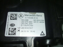 Laden Sie das Bild in den Galerie-Viewer, Frontscheinwerfer Mercedes-Benz Cla A1189062500 A1189062600 LED Ein Satz SCH9497089448lv