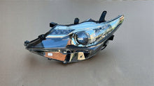 Load image into Gallery viewer, Frontscheinwerfer Toyota Auris 81130-02J61 LED Links Scheinwerfer Headlight SCH9503257124jt