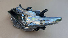 Load image into Gallery viewer, Frontscheinwerfer Toyota Auris 81130-02J61 LED Links Scheinwerfer Headlight SCH9503257124jt