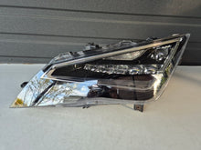 Laden Sie das Bild in den Galerie-Viewer, Frontscheinwerfer Seat Leon 5F1941007D LED Links Scheinwerfer Headlight SCH9504877794zb