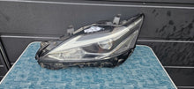 Laden Sie das Bild in den Galerie-Viewer, Frontscheinwerfer Lexus CT200 Links Scheinwerfer Headlight SCH9506859790xa