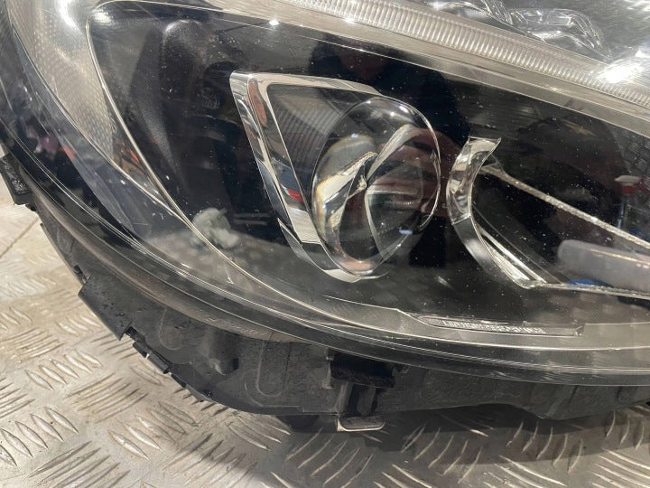 Frontscheinwerfer Mercedes-Benz W205 A2059062402 LED Rechts Headlight SCH9510684740za