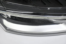 Load image into Gallery viewer, Frontscheinwerfer Audi Q3 8U0941006 Xenon Rechts Scheinwerfer Headlight SCH9516397389ad