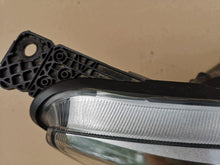 Load image into Gallery viewer, Frontscheinwerfer Ford Focus JX7B-13W029-AE LED Rechts Scheinwerfer Headlight SCH9522388247px