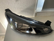 Load image into Gallery viewer, Frontscheinwerfer Ford Focus MX7B-13E014-CE LED Rechts Scheinwerfer Headlight SCH9522484028lp