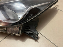 Laden Sie das Bild in den Galerie-Viewer, Frontscheinwerfer Nissan Micra I K14 26060-5FA0A LED Links Headlight SCH9523105173sg