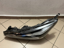Laden Sie das Bild in den Galerie-Viewer, Frontscheinwerfer Nissan Micra I K14 26060-5FA0A LED Links Headlight SCH9523105173sg