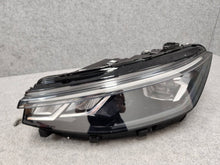 Load image into Gallery viewer, Frontscheinwerfer VW Passat 3J1941005 LED Links Scheinwerfer Headlight SCH9526533443ew