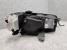 Load image into Gallery viewer, Frontscheinwerfer VW Passat 3J1941005 LED Links Scheinwerfer Headlight SCH9526533443ew
